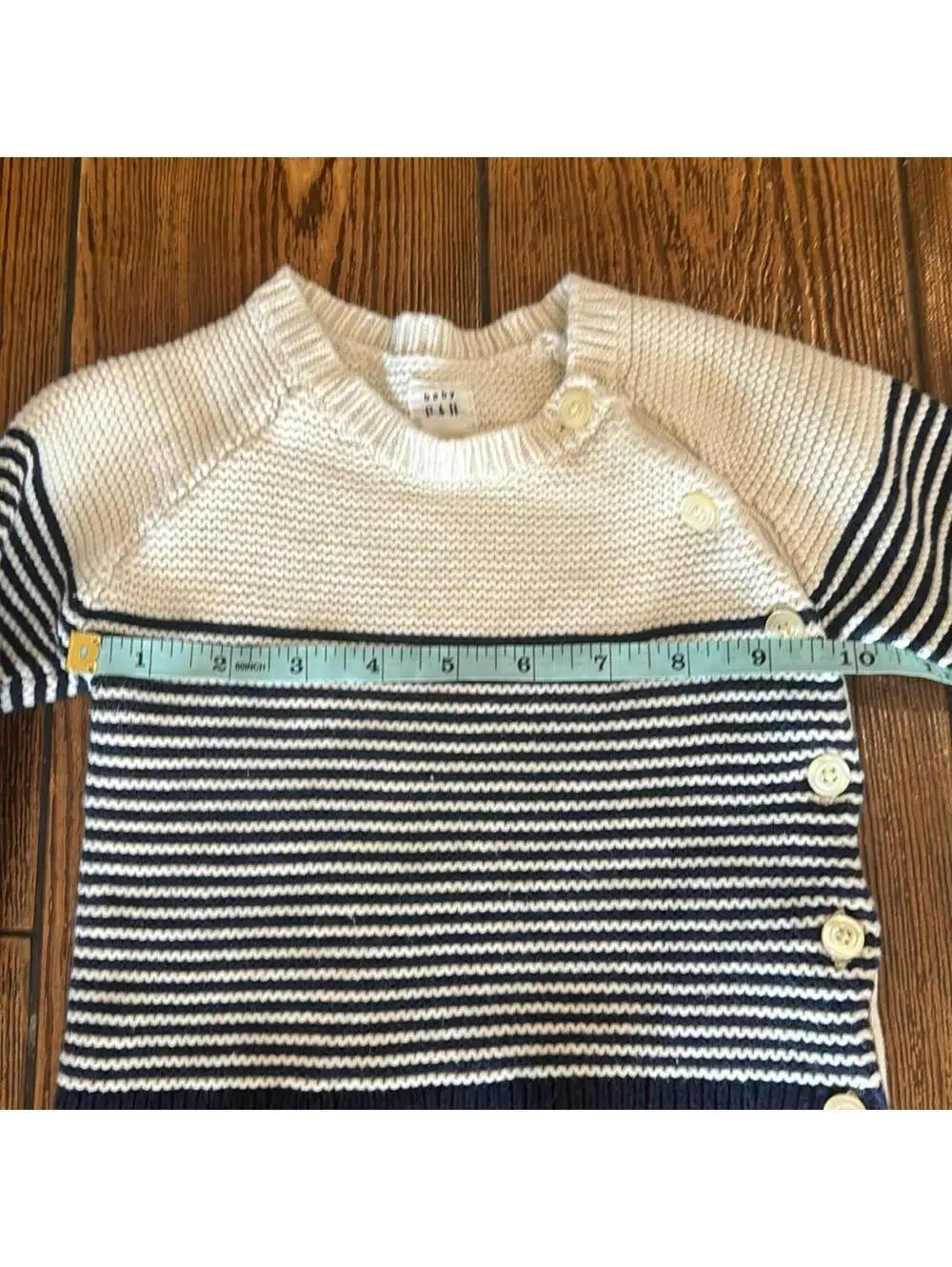 Baby Gap Blue/White Striped Sweater Size 6 to 12 monhts